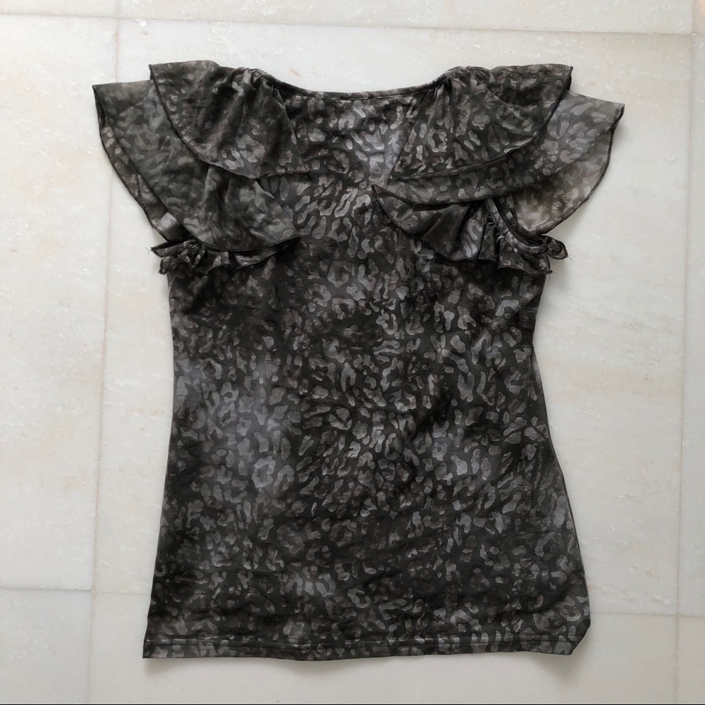 Esprit Gray Pattern Ruffle Top - Picture 3 of 7